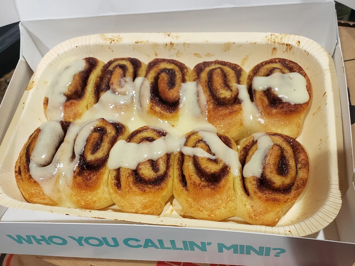 Cinnabon Mini Rolls