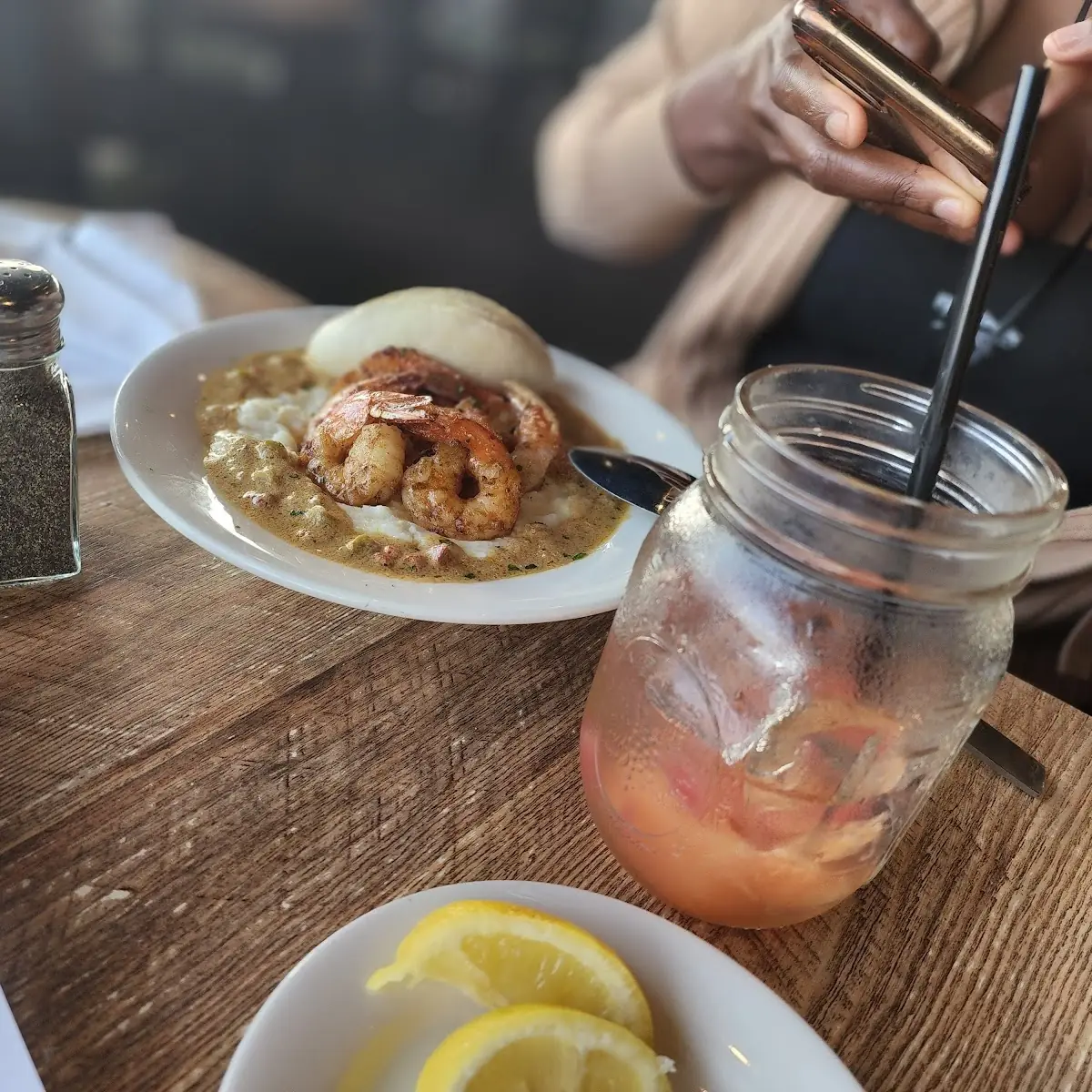 Shrimp & Grits