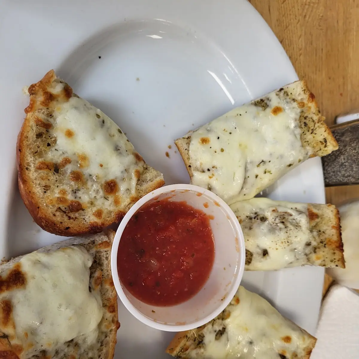 Garlic Bread with Mozzarella Cheese