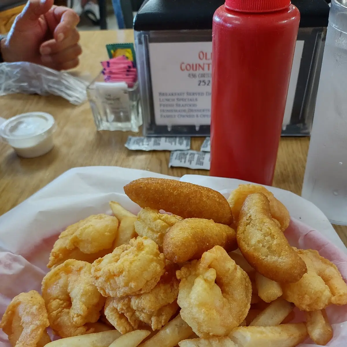 Shrimp Basket with Fries