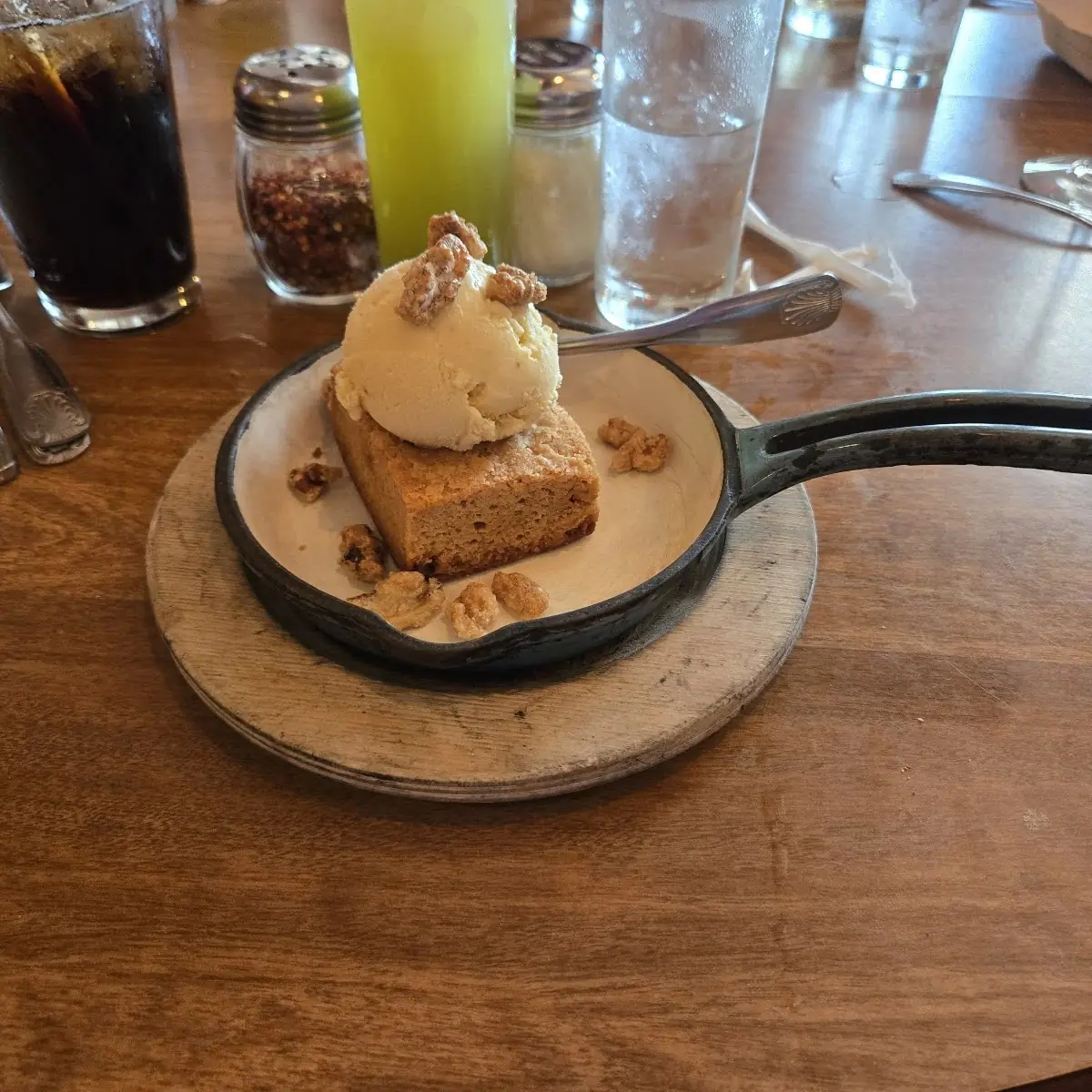 Cake with Vanilla Ice Cream