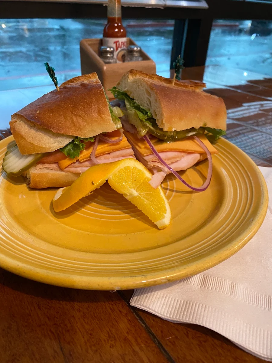 Kids Turkey & Cheddar Sandwich Orange Slices
