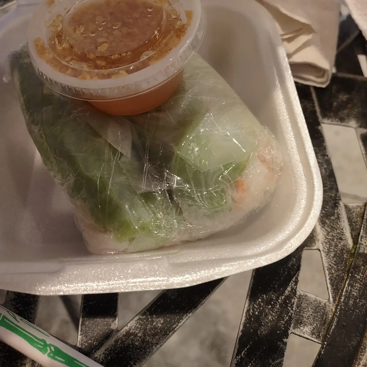 Spring Rolls with Sauce