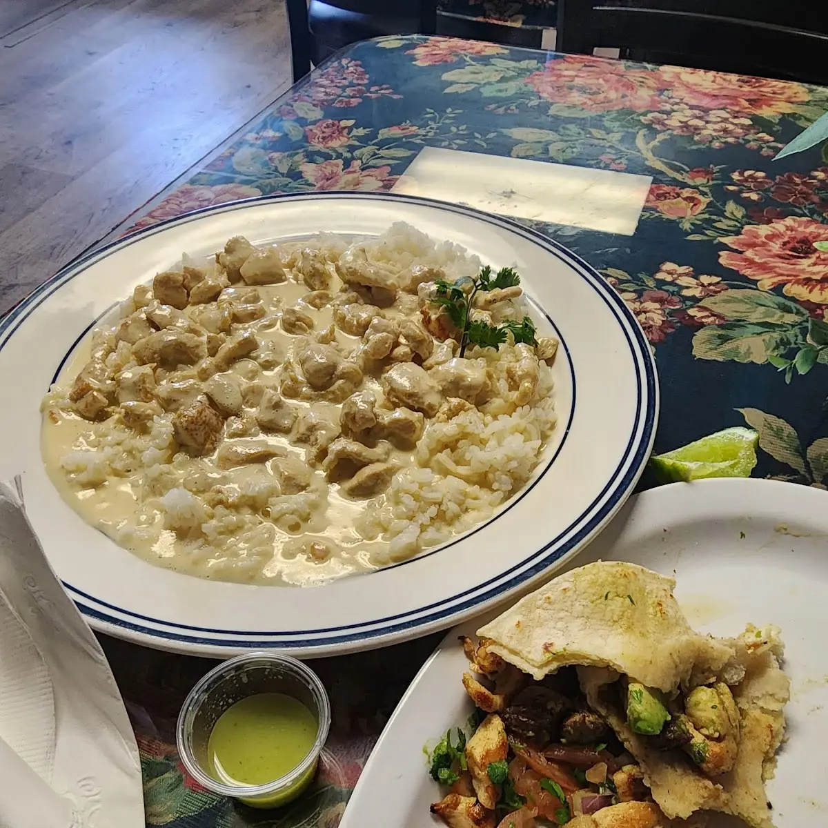 Queso Loroco y Frijol / Cheese Loroco and Beans