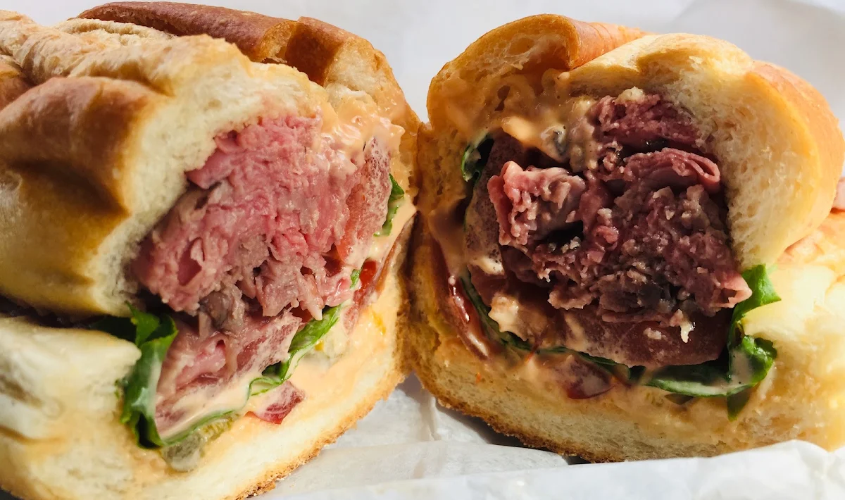 Roast Beef Sandwich with Thousand Island