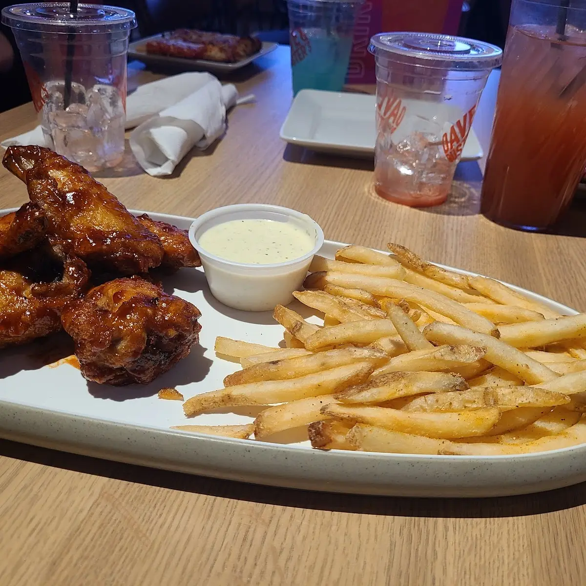 Bong in BBQ Wings