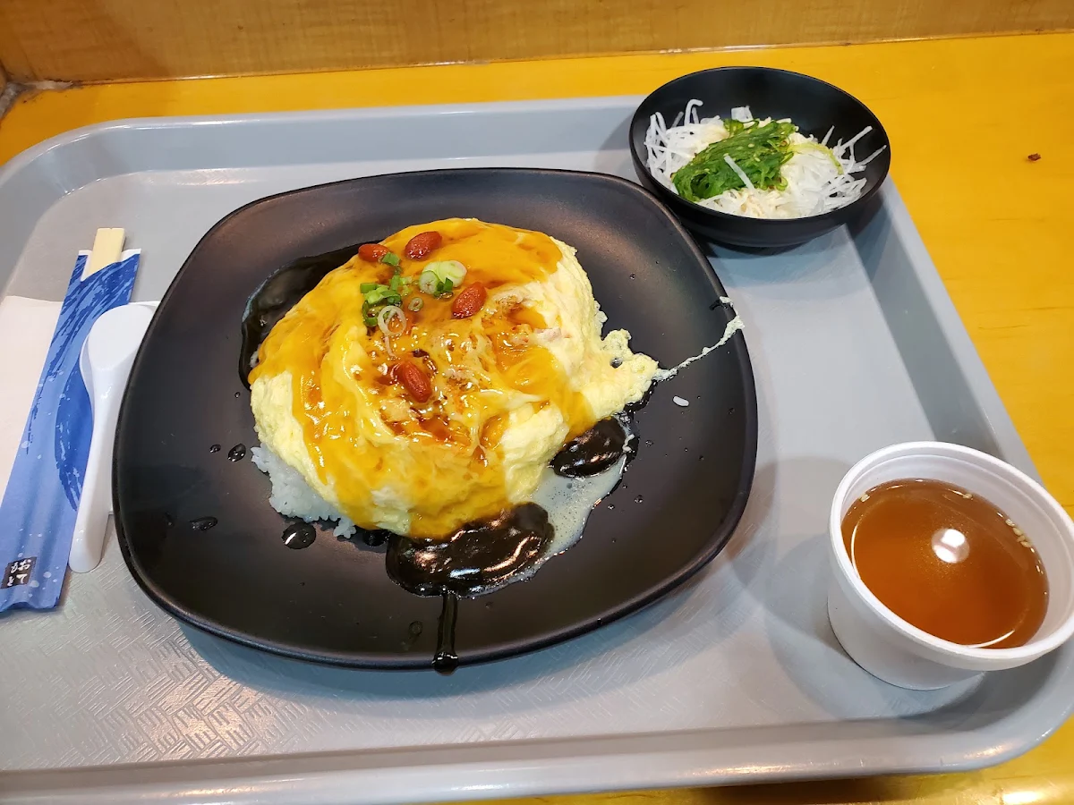 Crab Omelette with Ground Pork and Gravy