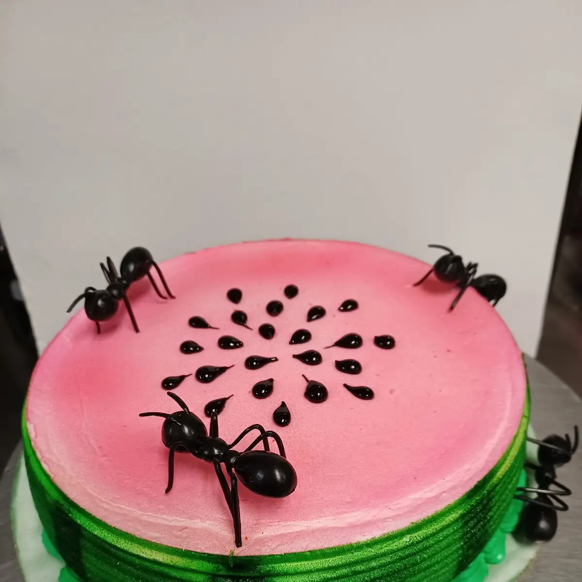 Round Cake 8 Ice Cream