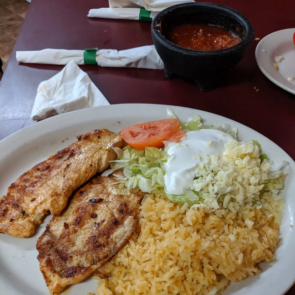 Pollo Chicken
