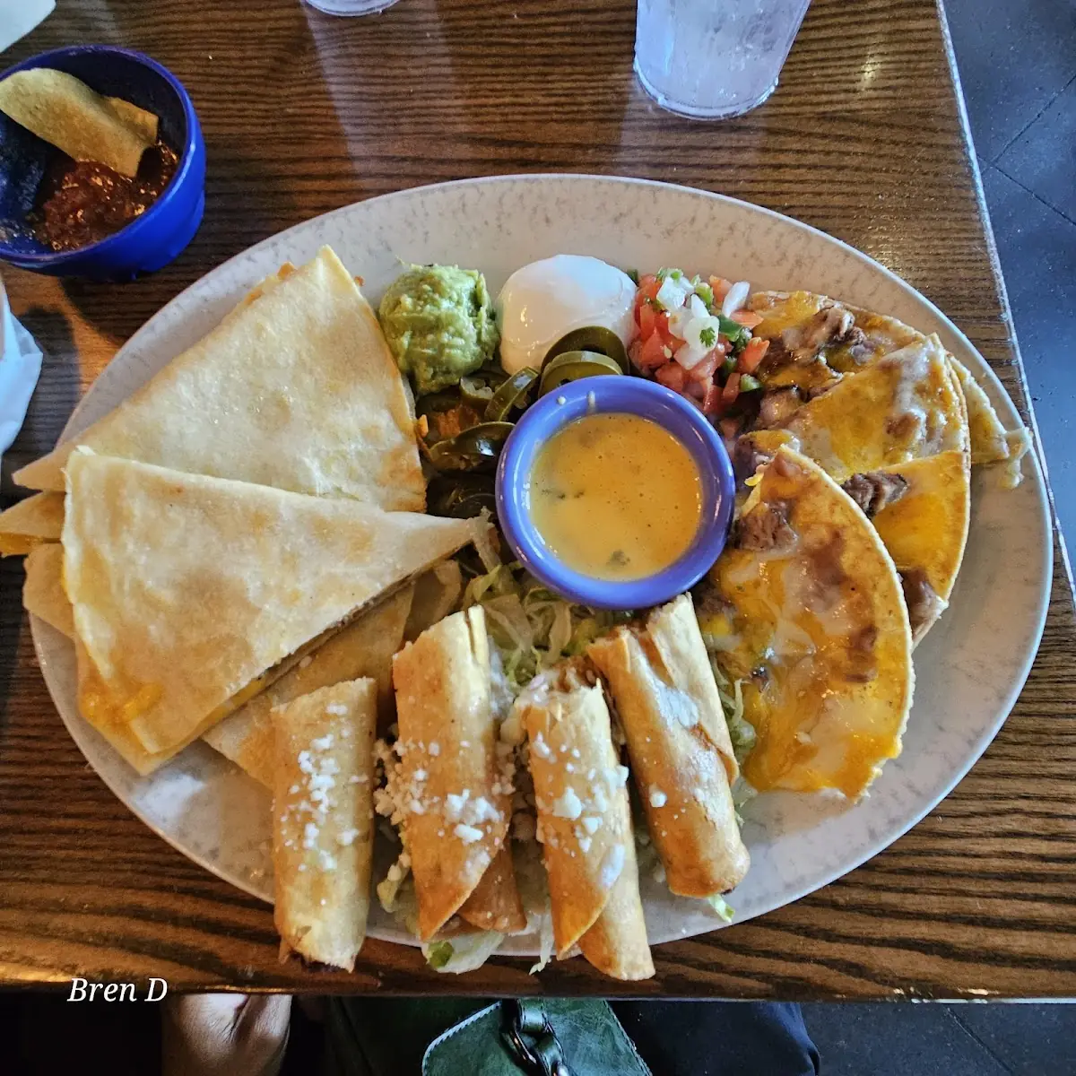 Border Sampler Platter