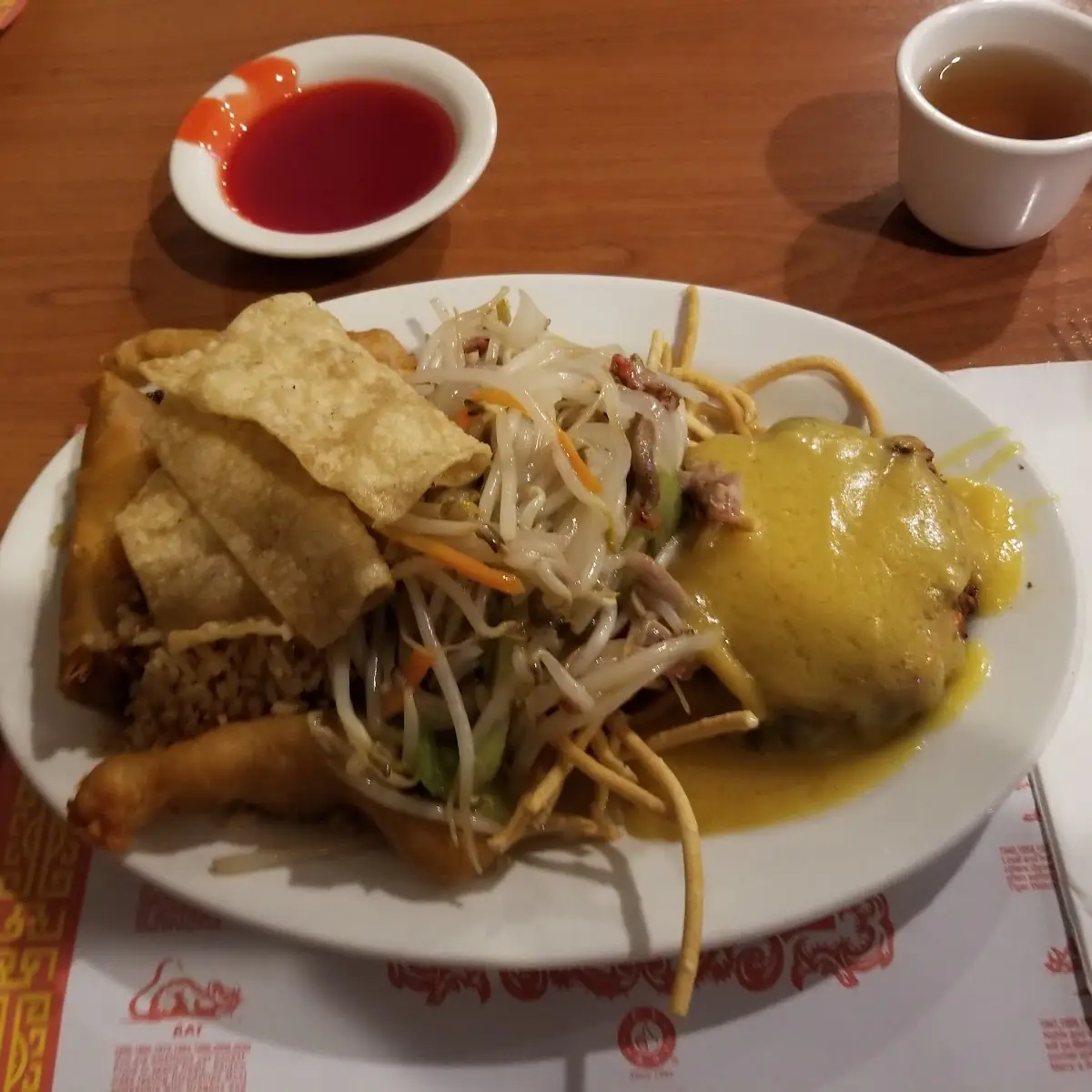 Chinese Combo Plate with Egg Foo Yung Prawns Crispy Noodle B RSS an Sprout Chow Mien Fried Wonton