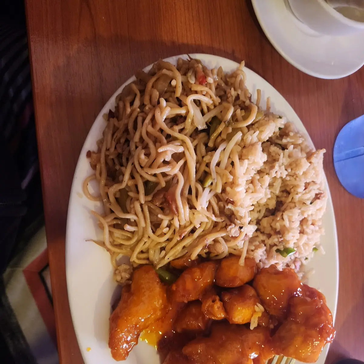 Orange Chicken Chow Mein