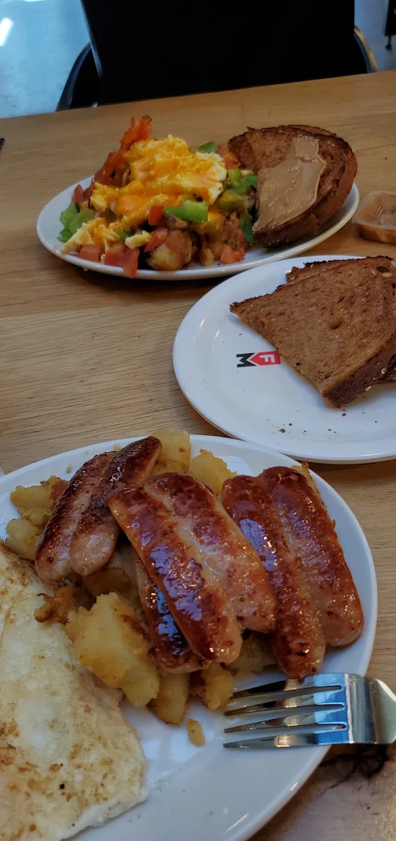 Sausage Egg Potatoes with Toast