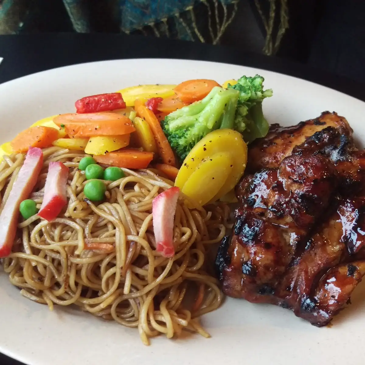 Chicken Noodles and Vegetables