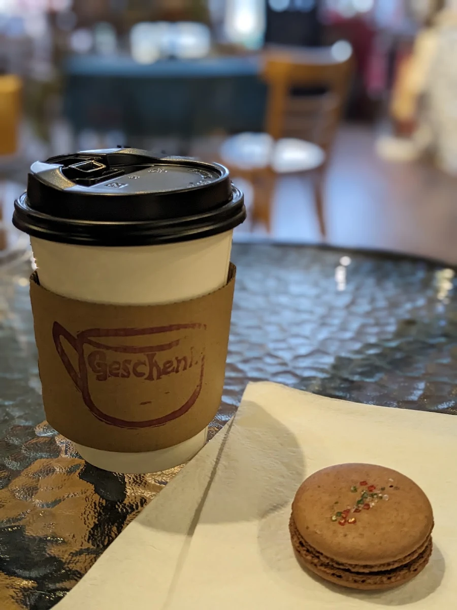 Chocolate Macaron