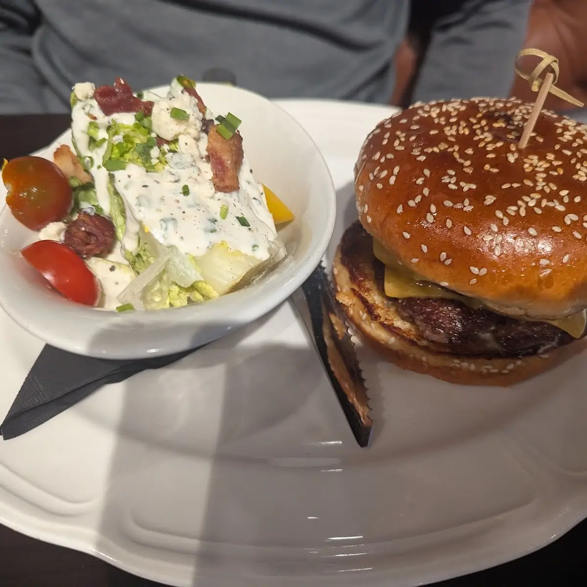 Ella's Smash Burger