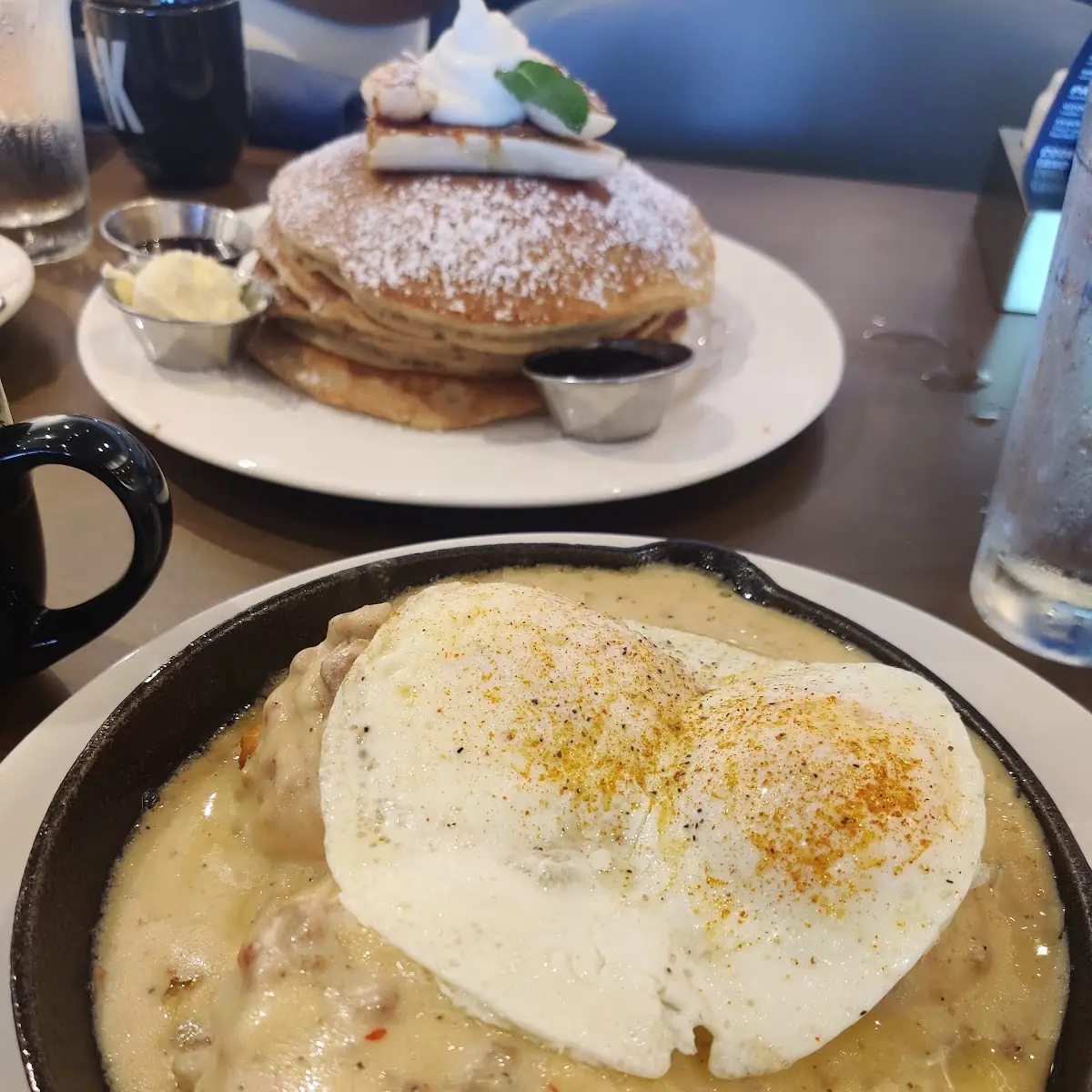 Biscuits & Gravy