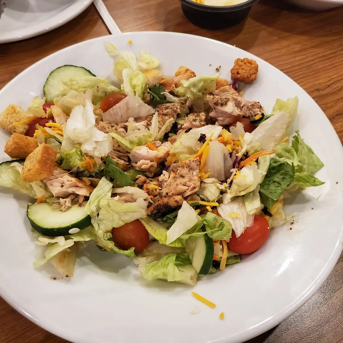 Salad with Salmon Fillet