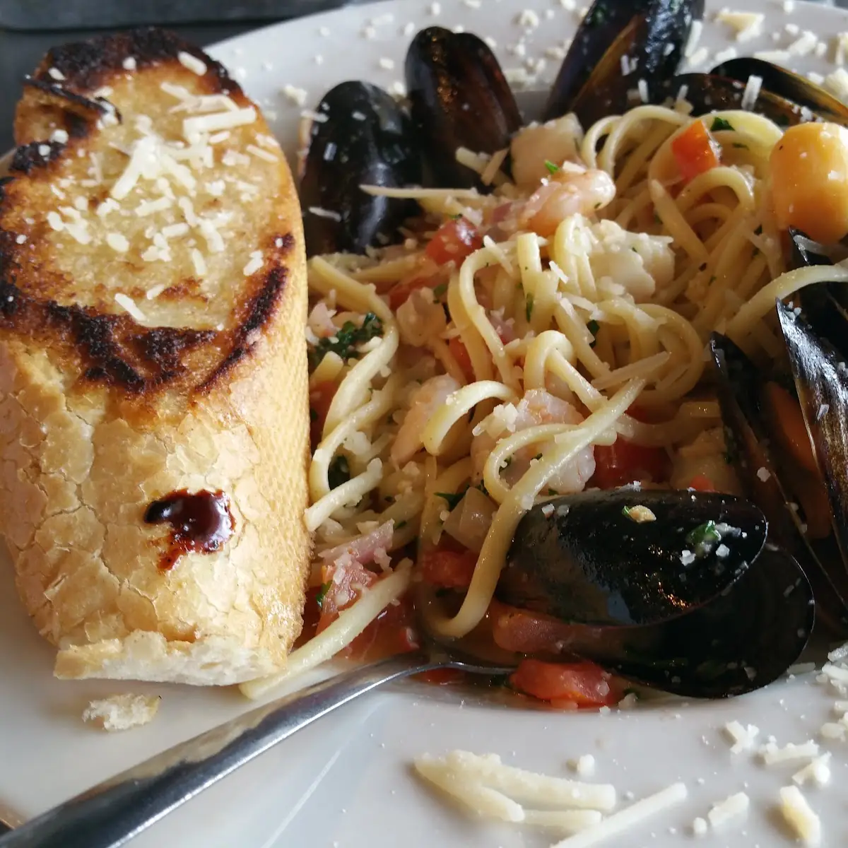 Seafood Scampi