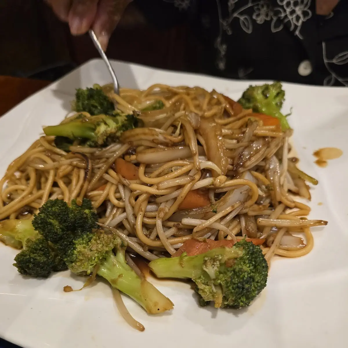 Vegetable Lo Mein