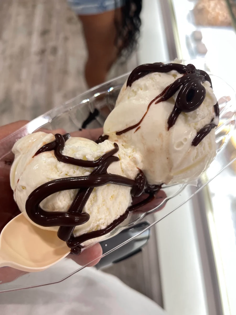Fudge Brownie Sundae