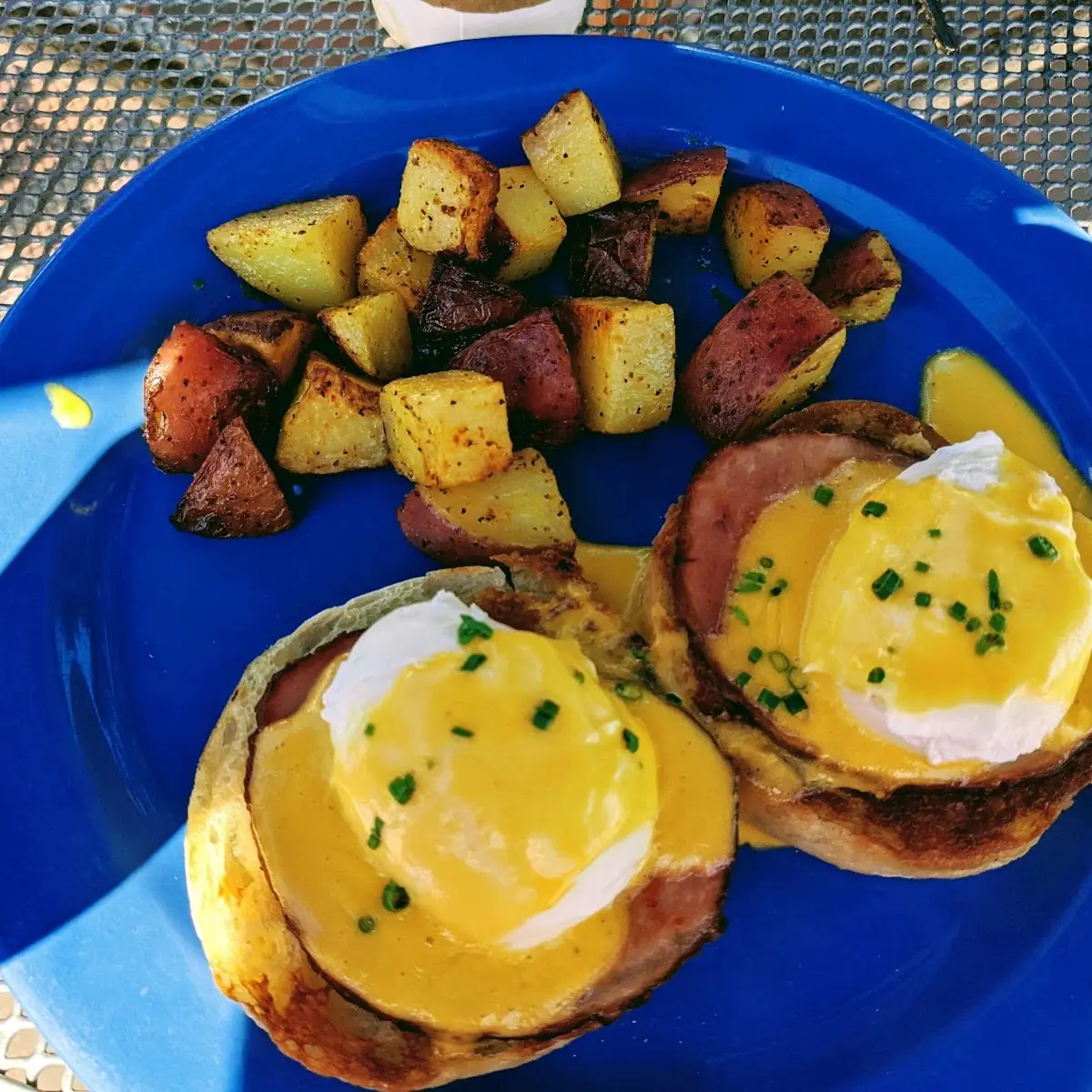Classic Eggs Benedict with Home Fries