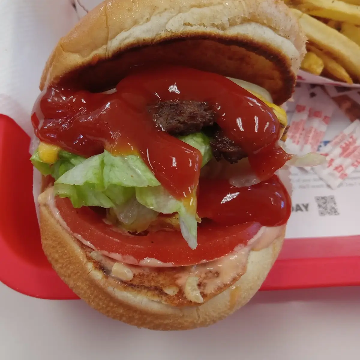 Cheeseburger with Grilled Onions