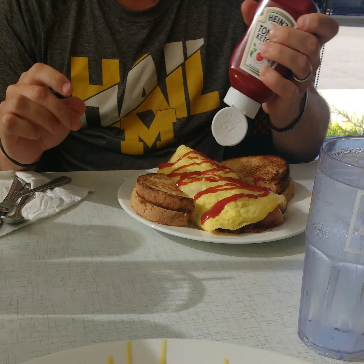 Eggs Benedict