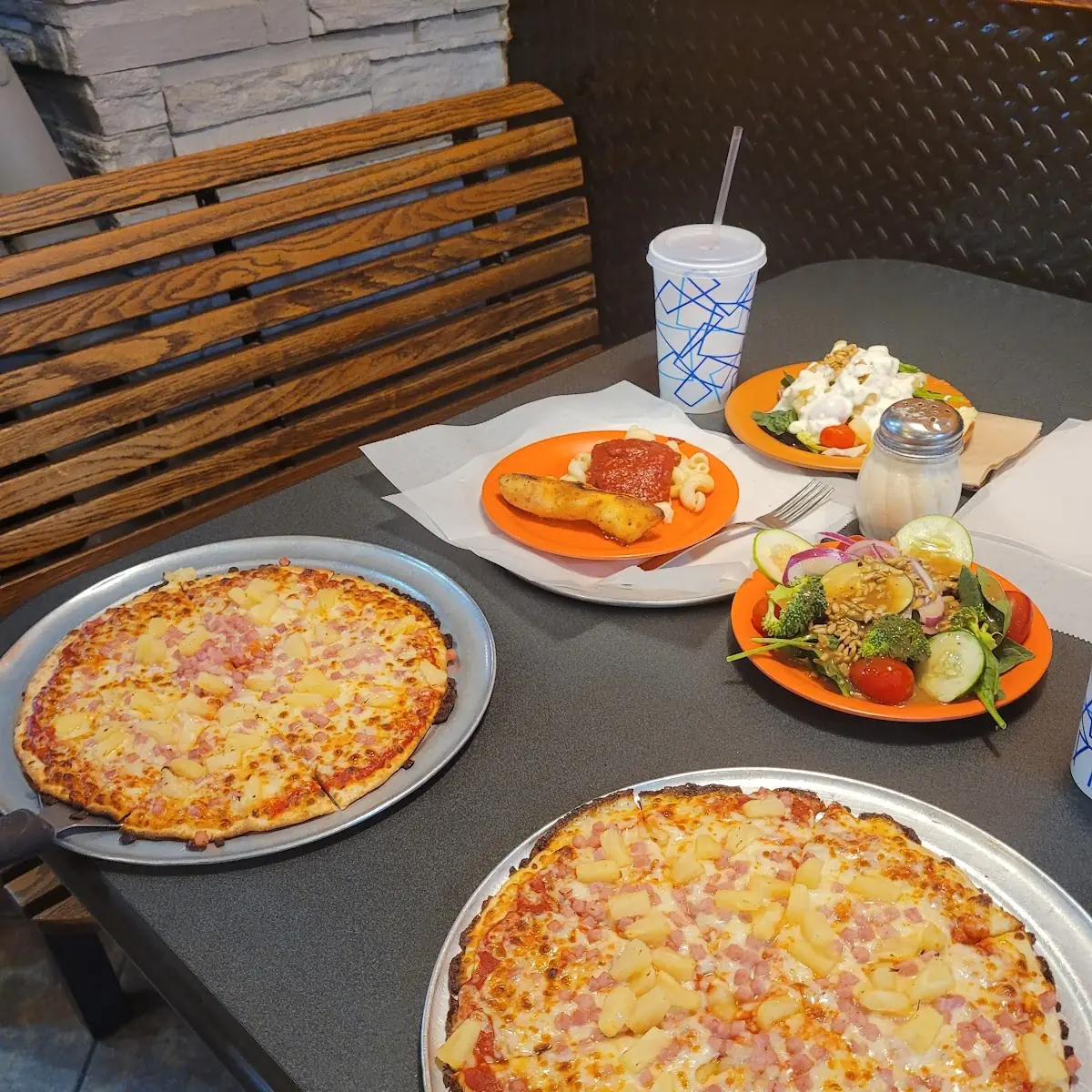 Hawaiian Pizza Thin Crust