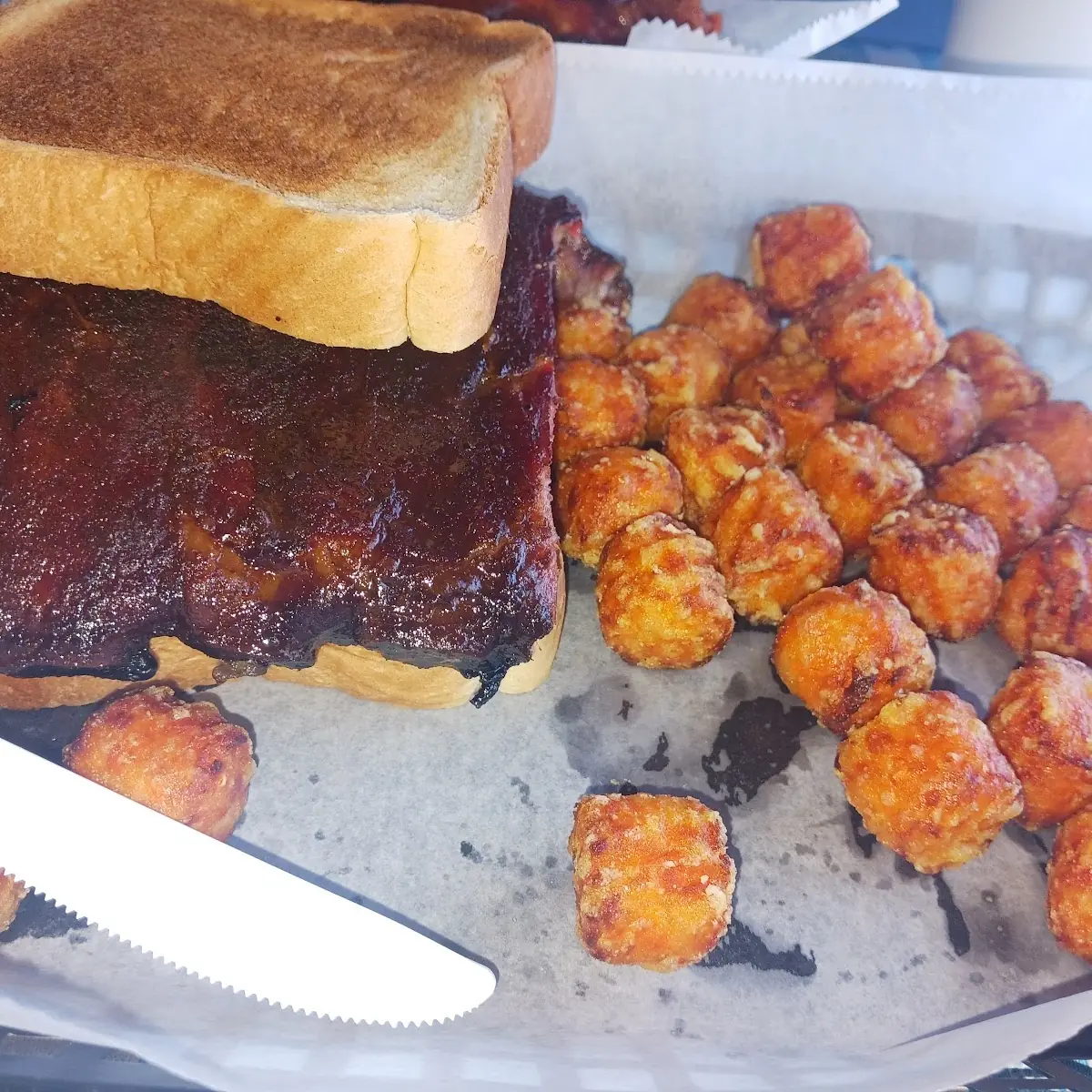 Rib Sandwich