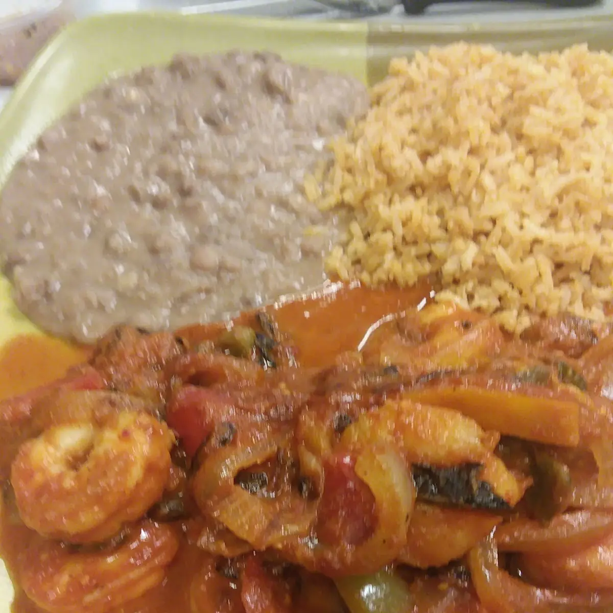 Camarones a La Diabla