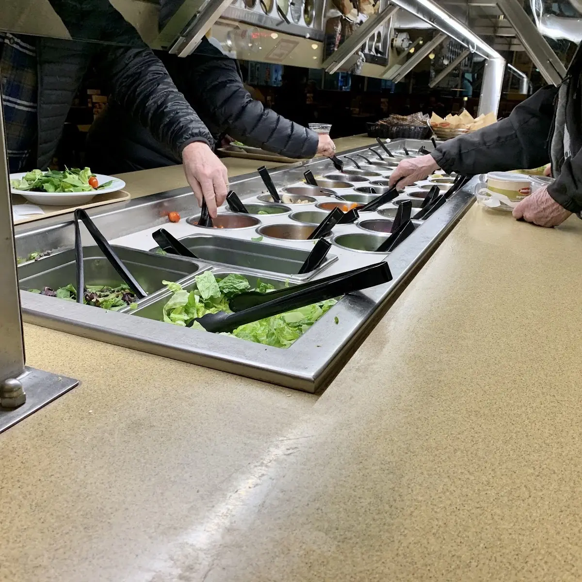 Dine in Salad Bar