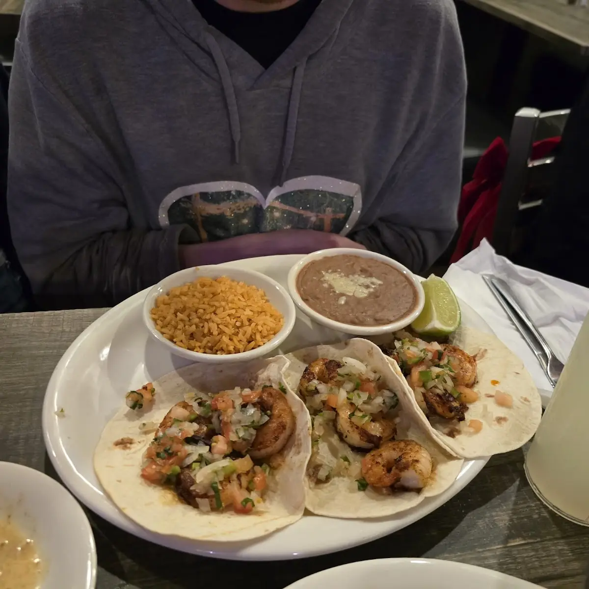 44 Zesty Shrimp Tacos
