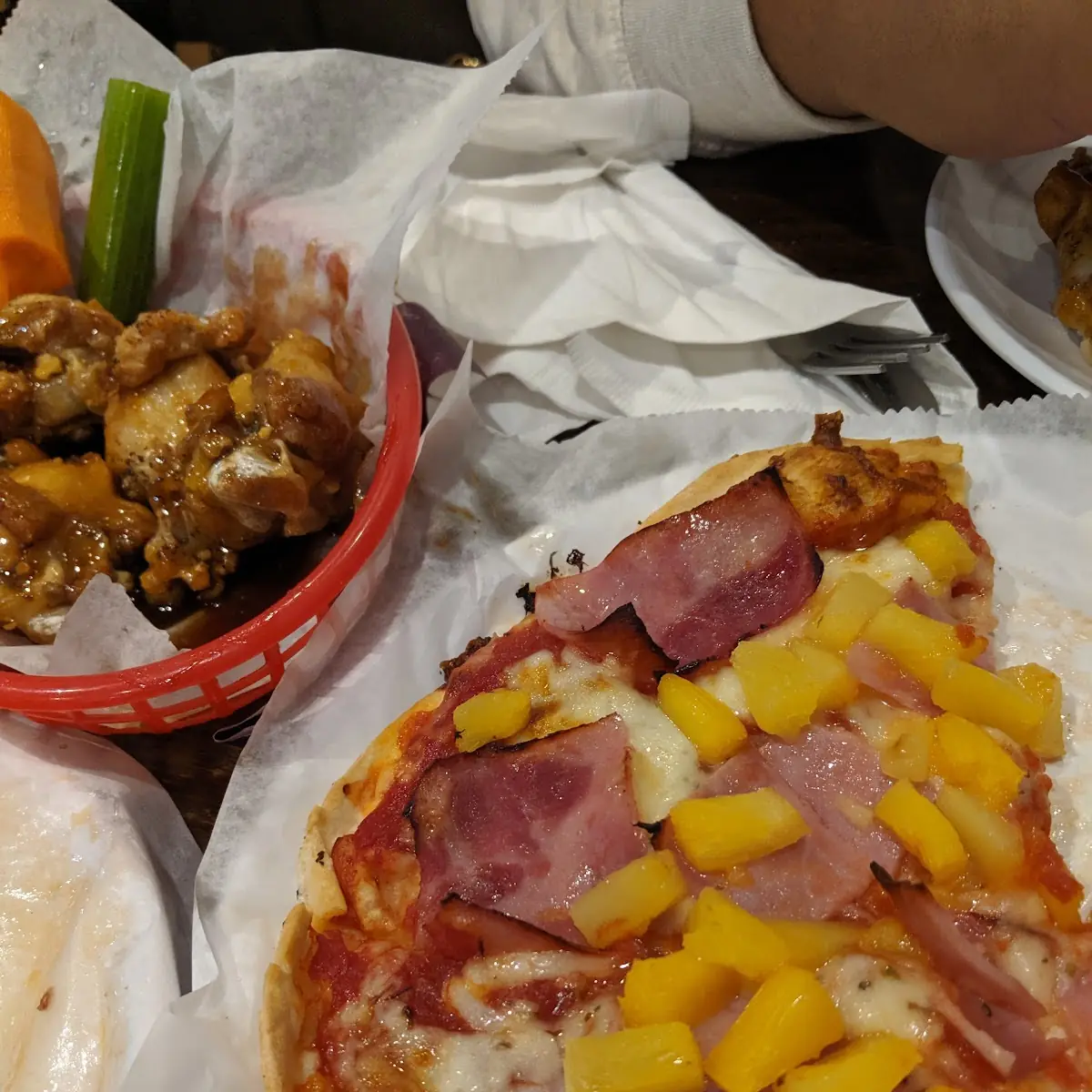 Hawaiian Pizza