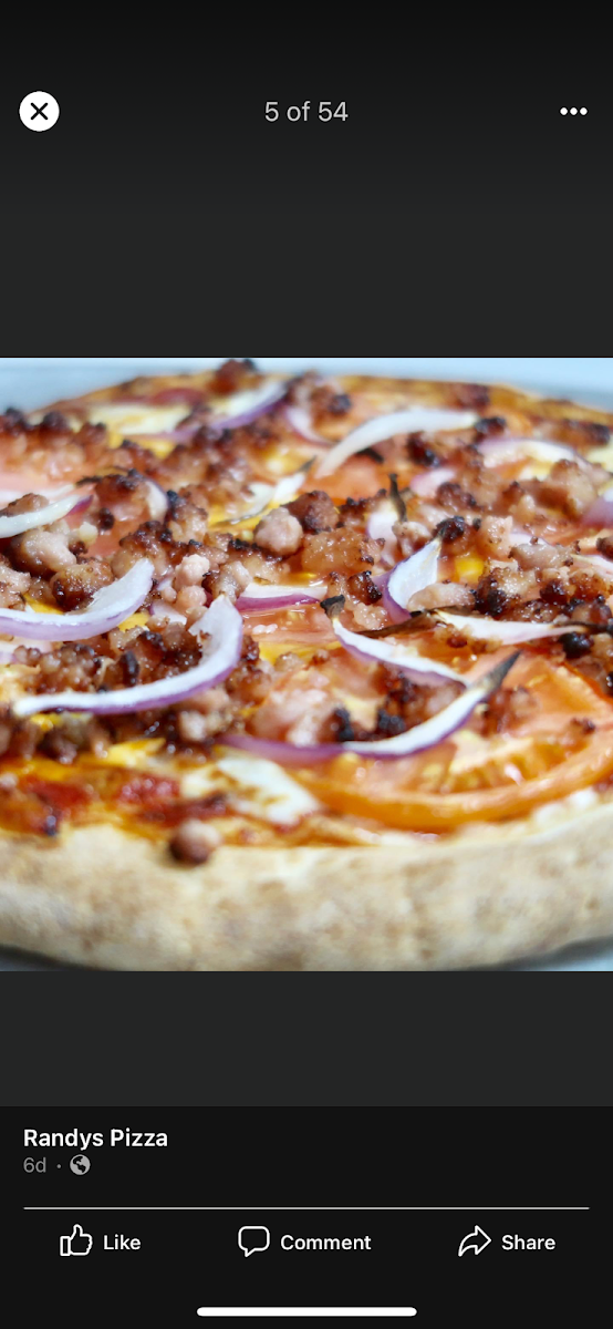 BBQ Chicken Pizza, Randy's Pizza - Kearney Lake