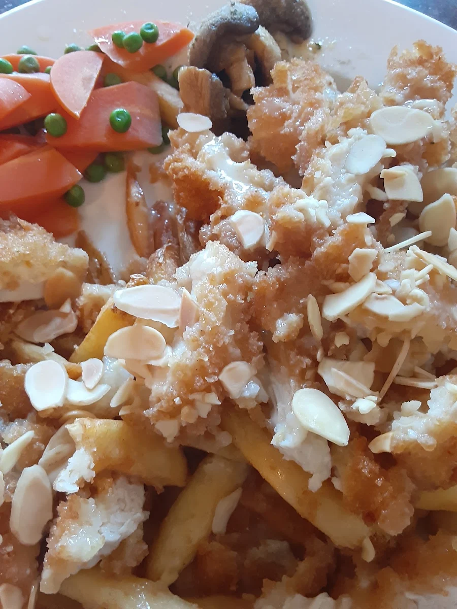 Almond Chicken, Bonnie Martin Restaurant