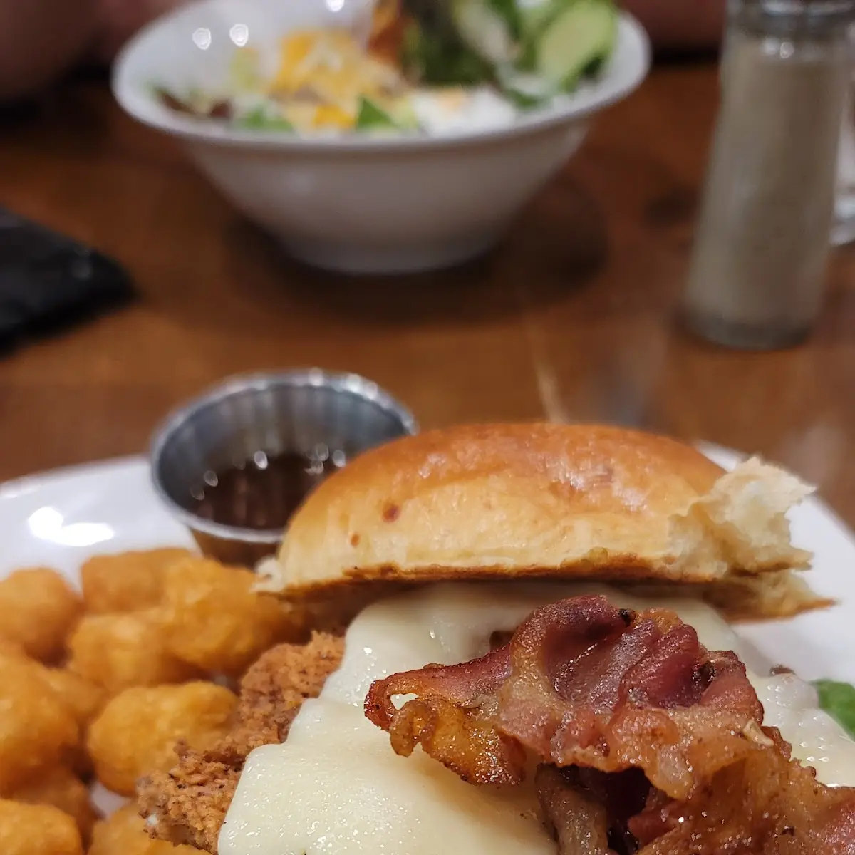 Bacon Cheeseburger & Tots