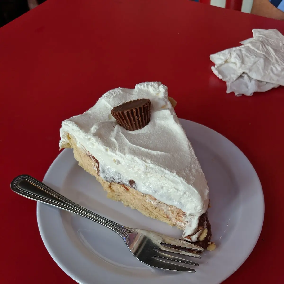 Peanut Butter Fudge Pie