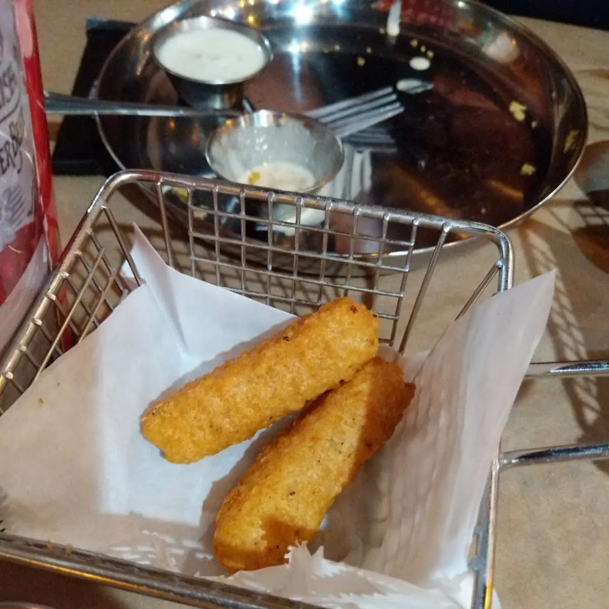6 Fried Cheese Sticks