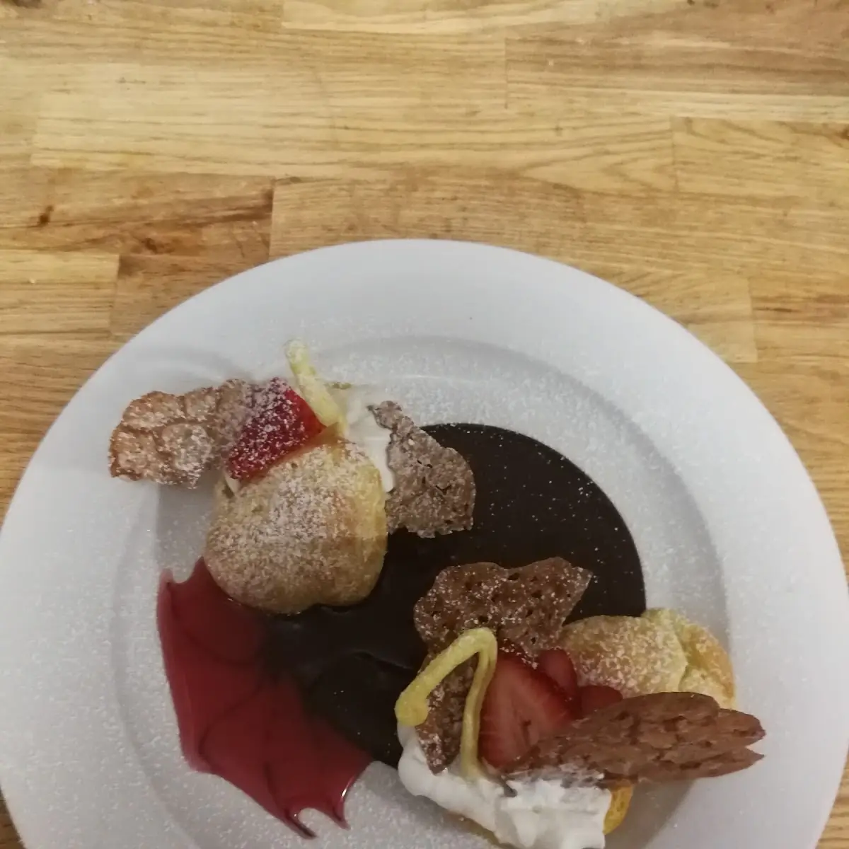 Pate Choux Swans