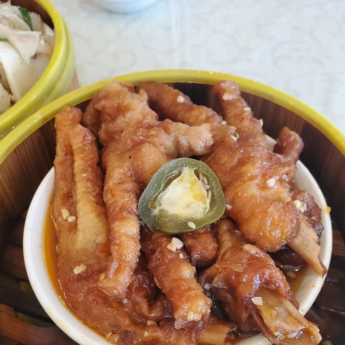 Steamed Chicken Feet