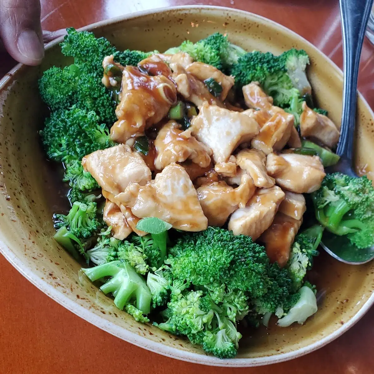 Ginger Chicken with Broccoli