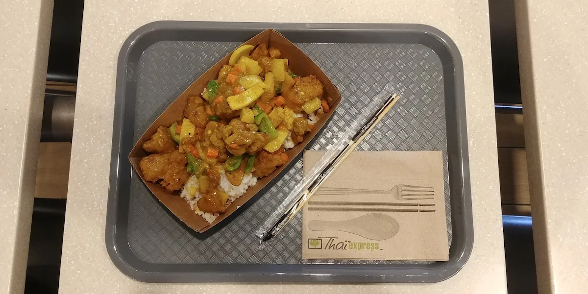 Général Cari Jaune, Thai Express Restaurant Sherbrooke