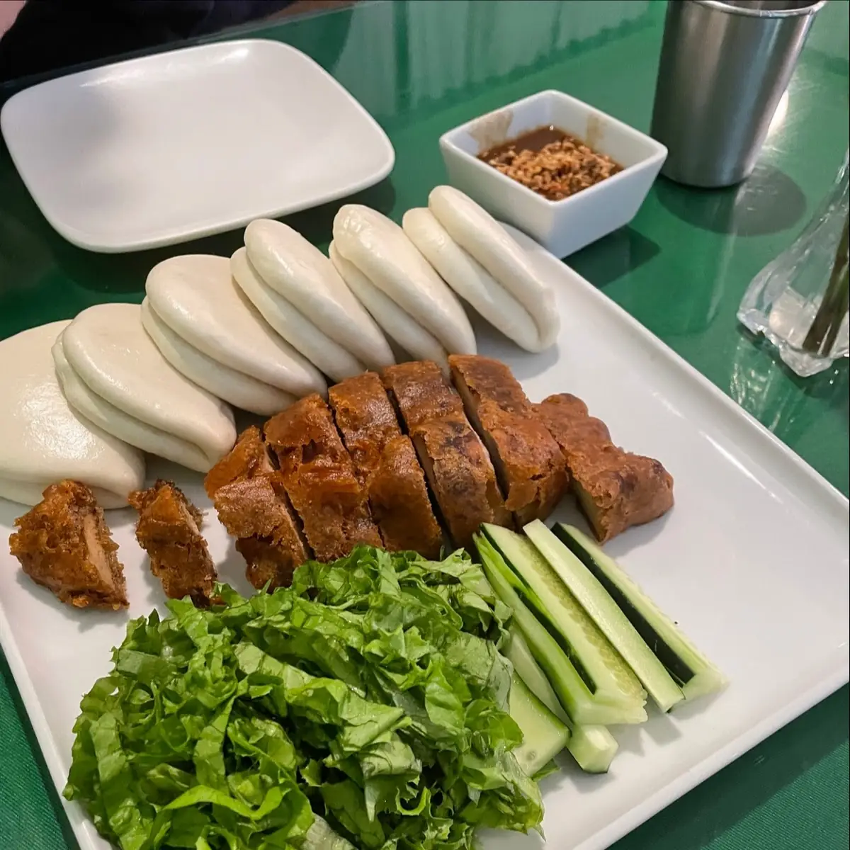 Peking Duck with Bun
