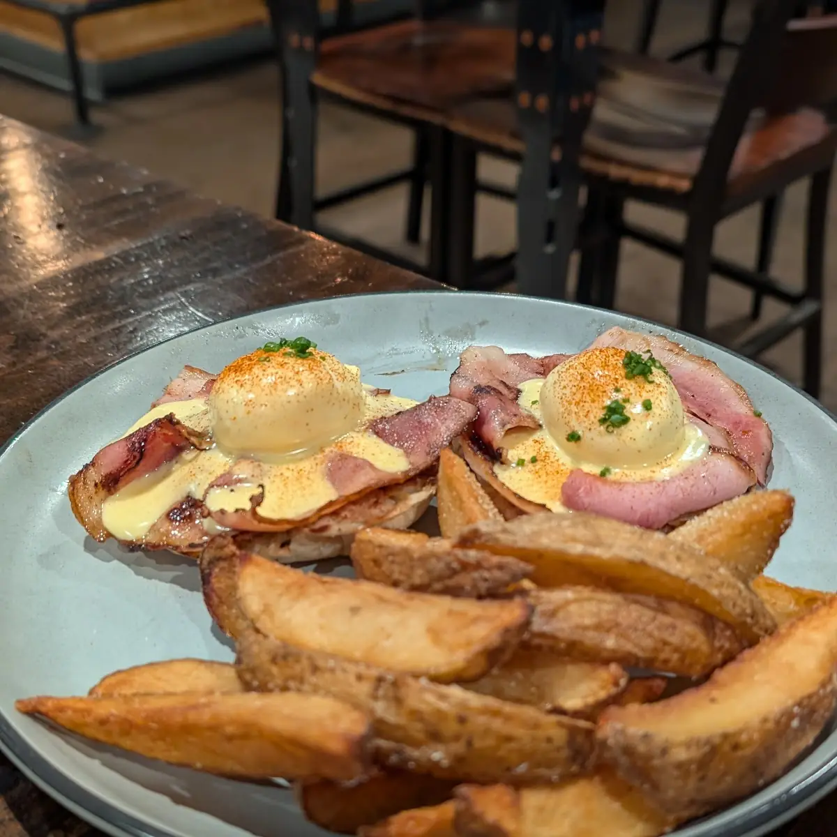 Avocado Eggs Benedict