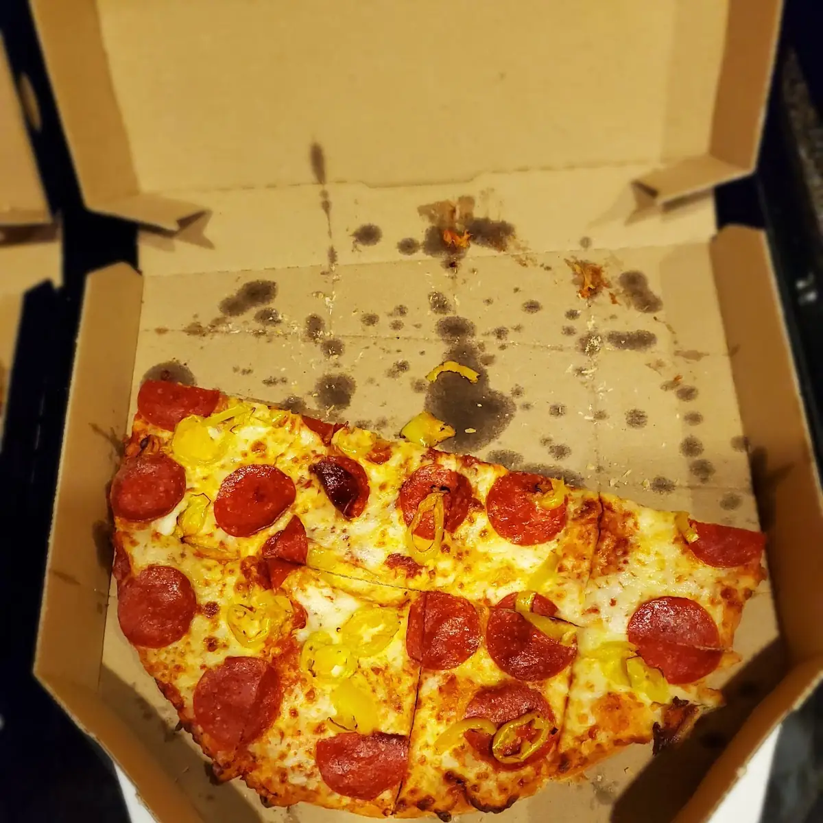 Banana Peppers and Pepperoni Thin Crust Pizza
