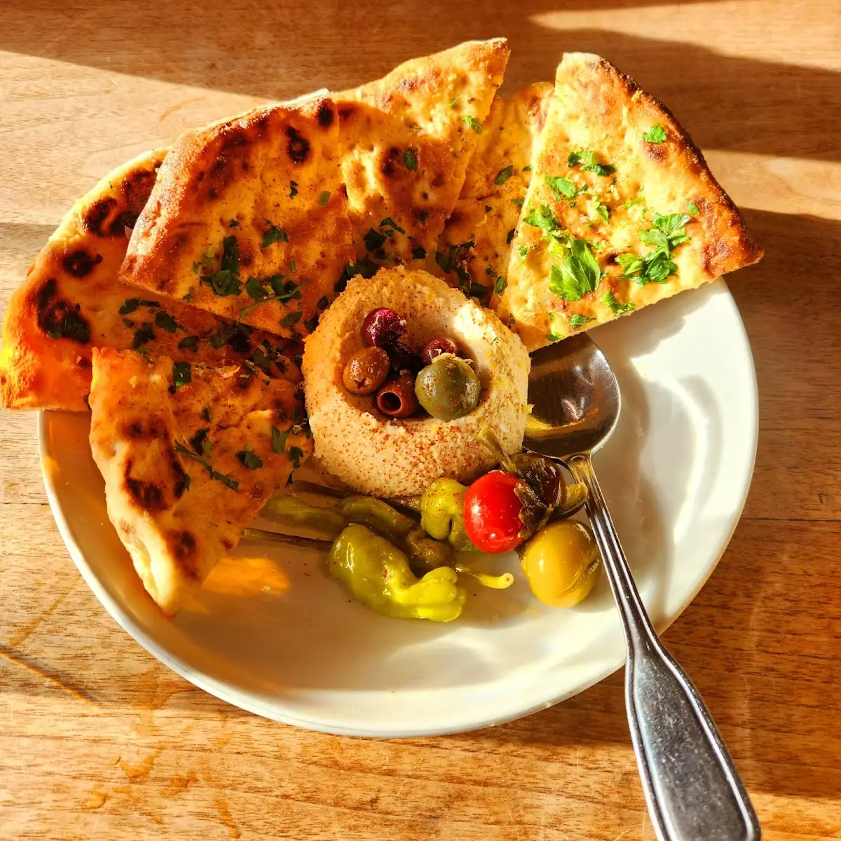Hummus Plate