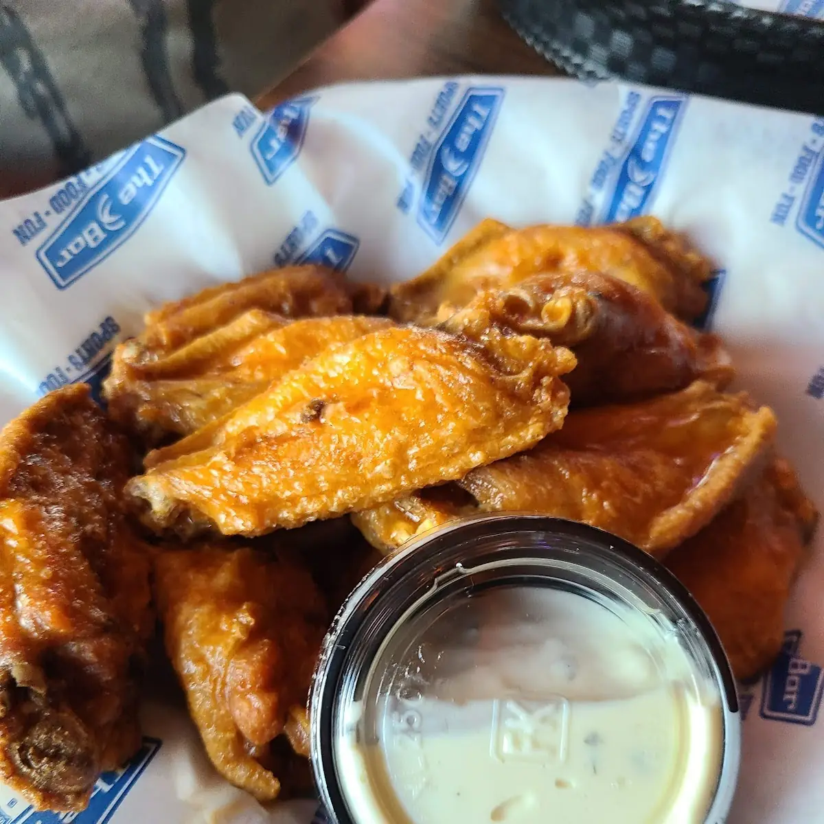 Count Traditional Wings