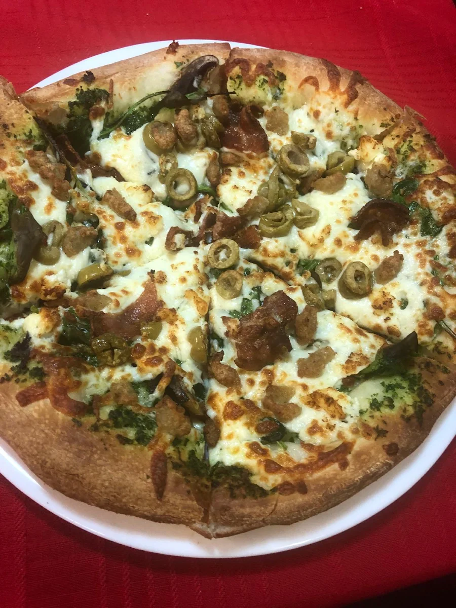Tomaso's BBQ Chicken Pizza