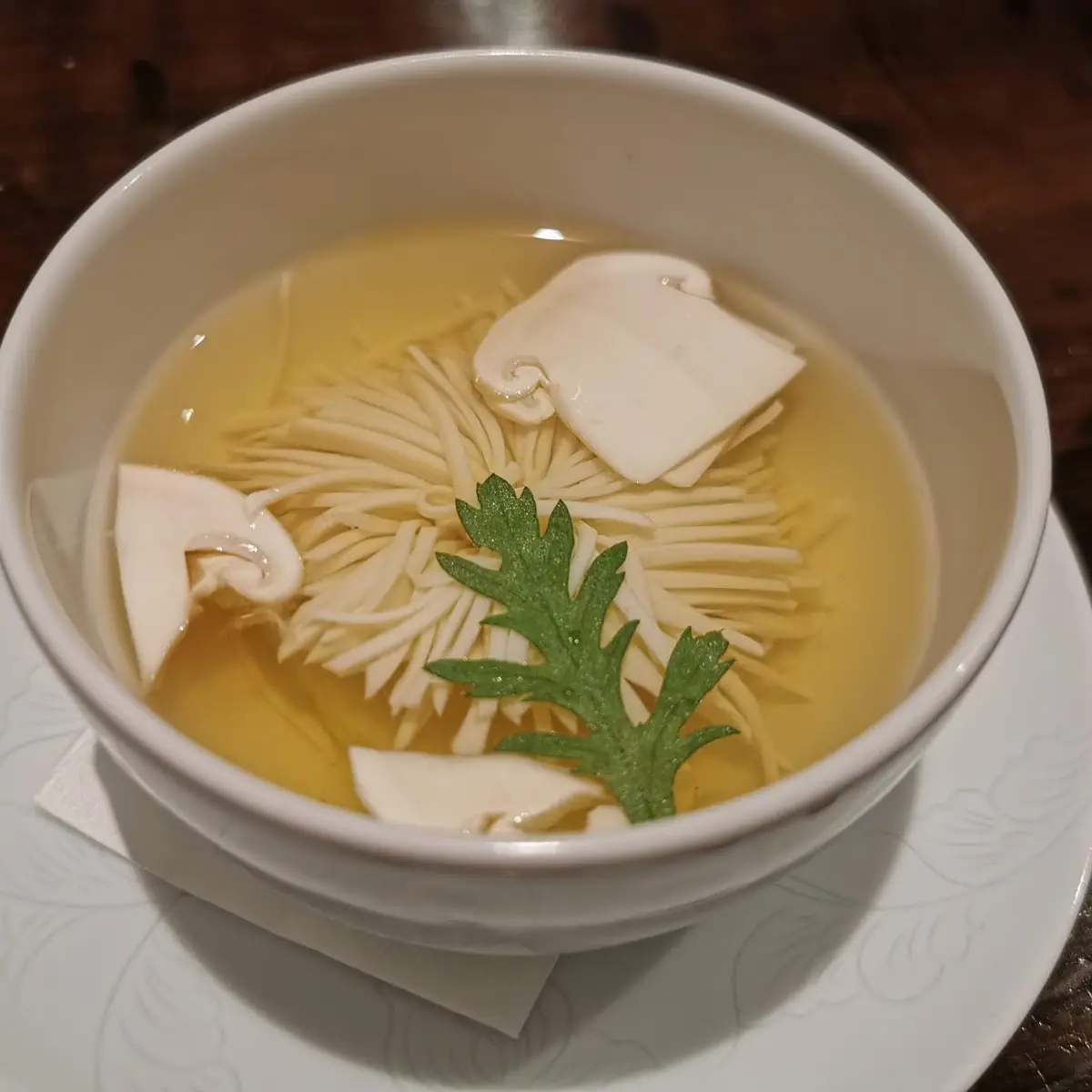 Spring Chrysanthemum Tofu Soup